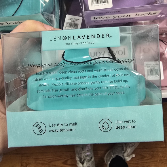 Teal Silicone Scalp Massager - Picture 3 of 5